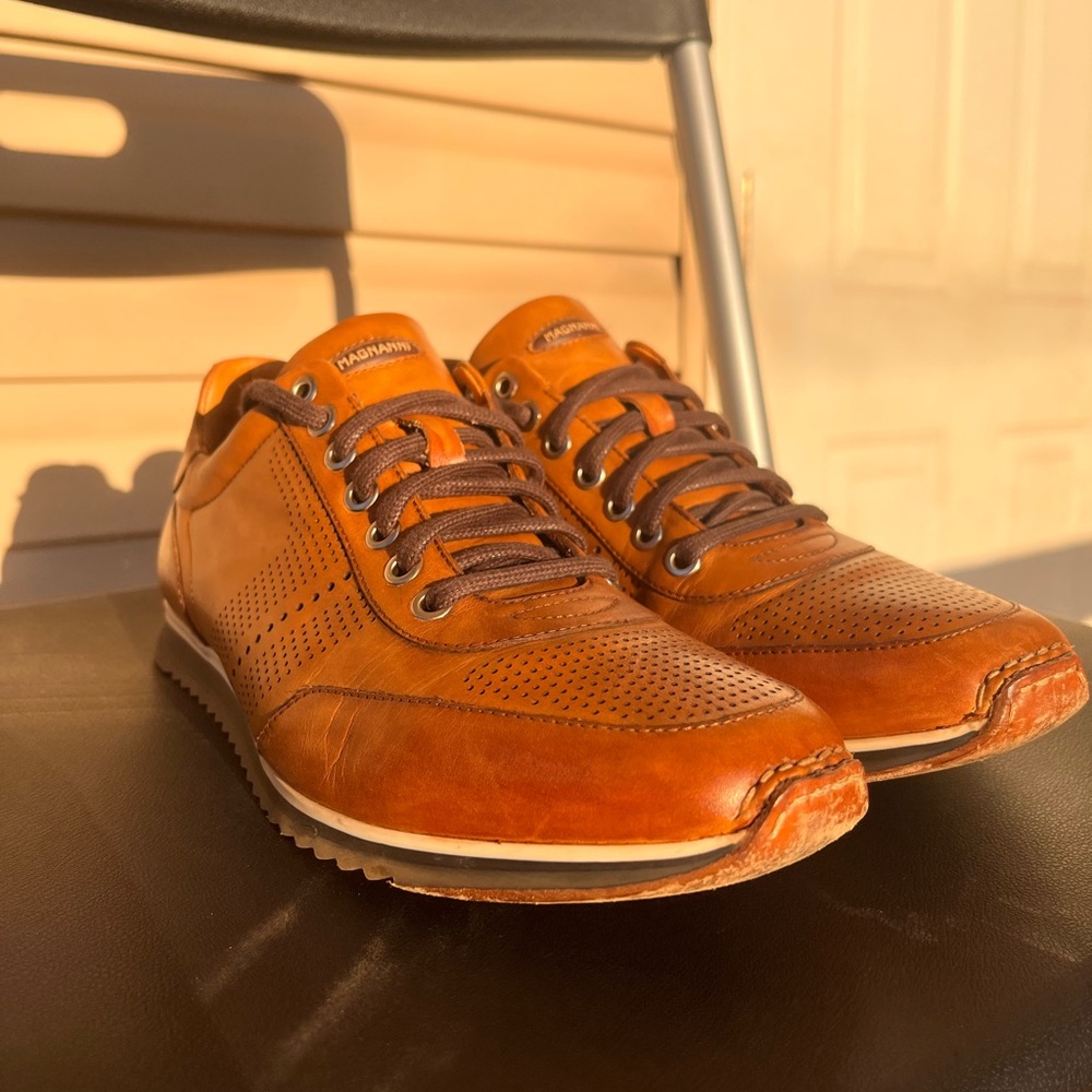 Magnanni Tan Leather Sneakers